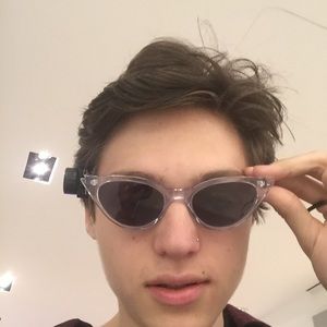 Meet your Posher, Weston